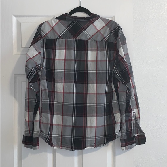 Flannel - Picture 4 of 4